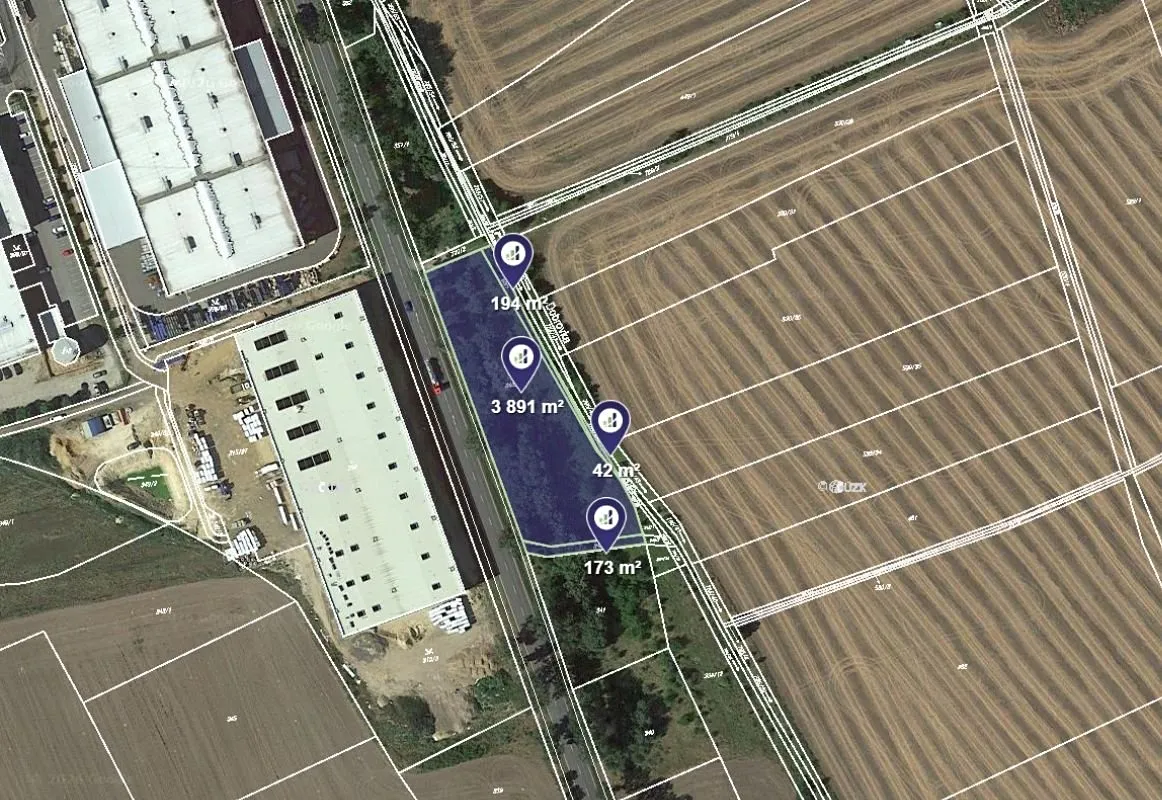 Prodej pole 4300 m²